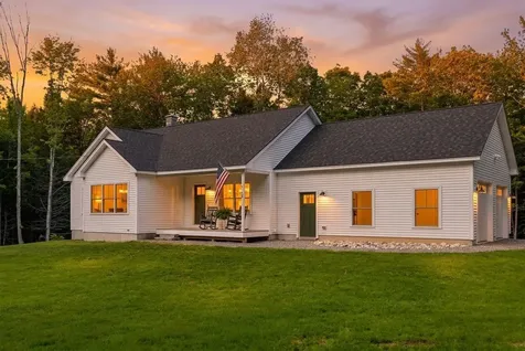 18 Juan Cruz Drive Durham ME 04222