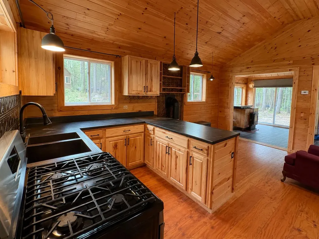 41 Old County Road Medford ME 04453