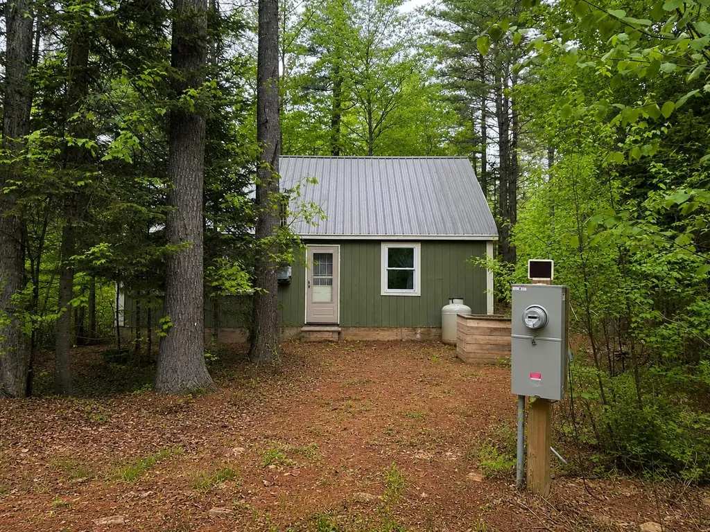 41 Old County Road Medford ME 04453