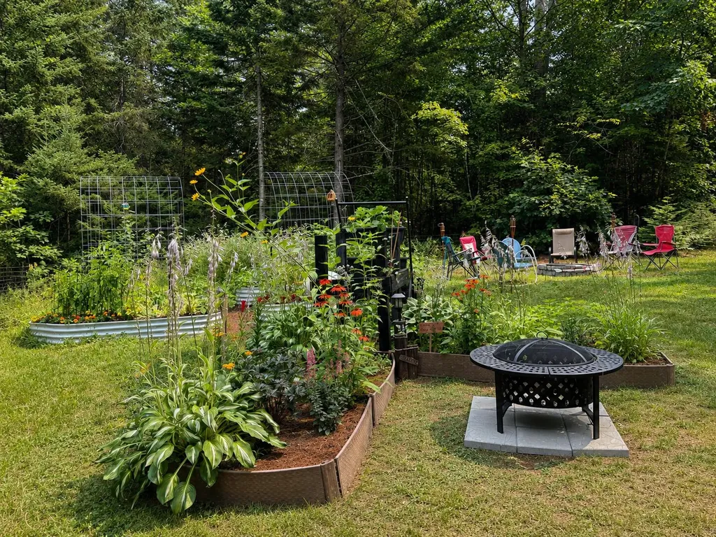 41 Old County Road Medford ME 04453