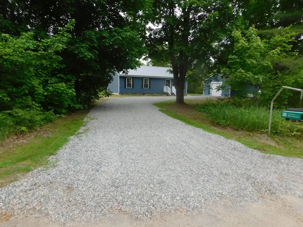 2792 Hudson Road Hudson ME 04449