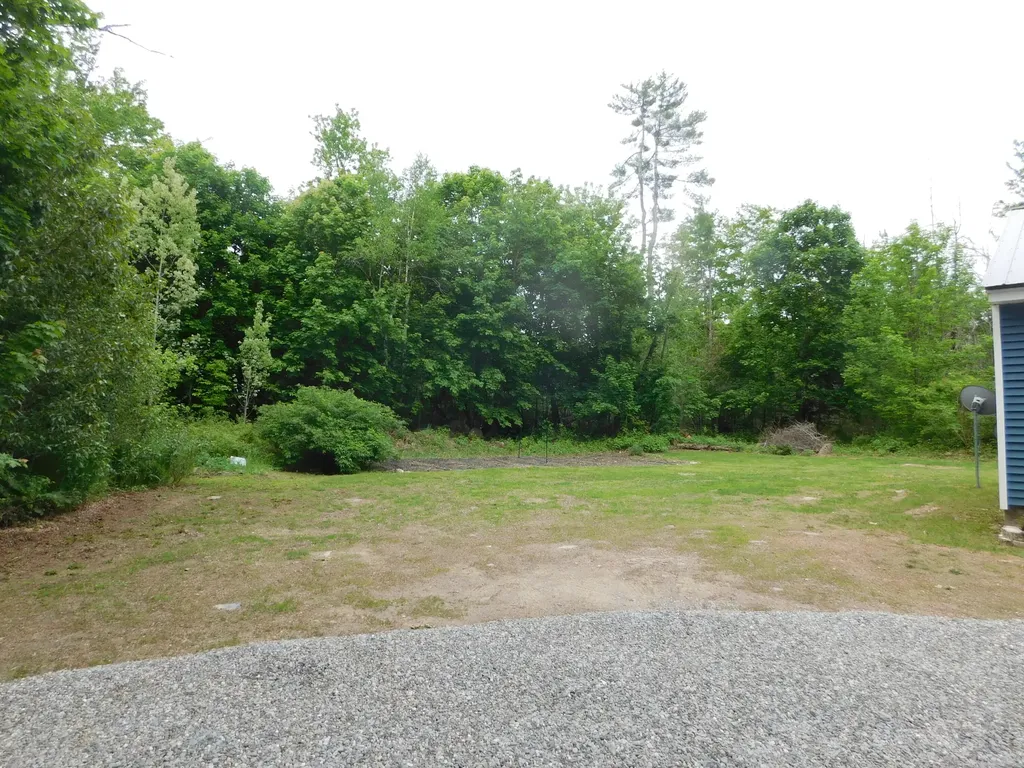 2792 Hudson Road Hudson ME 04449