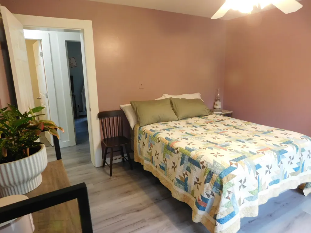 2792 Hudson Road Hudson ME 04449