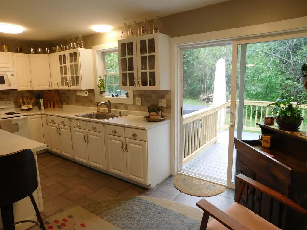 2792 Hudson Road Hudson ME 04449