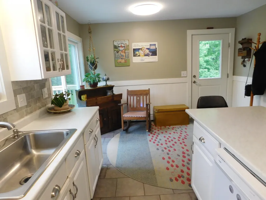 2792 Hudson Road Hudson ME 04449