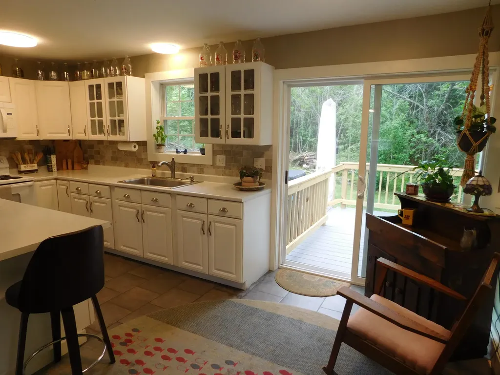 2792 Hudson Road Hudson ME 04449