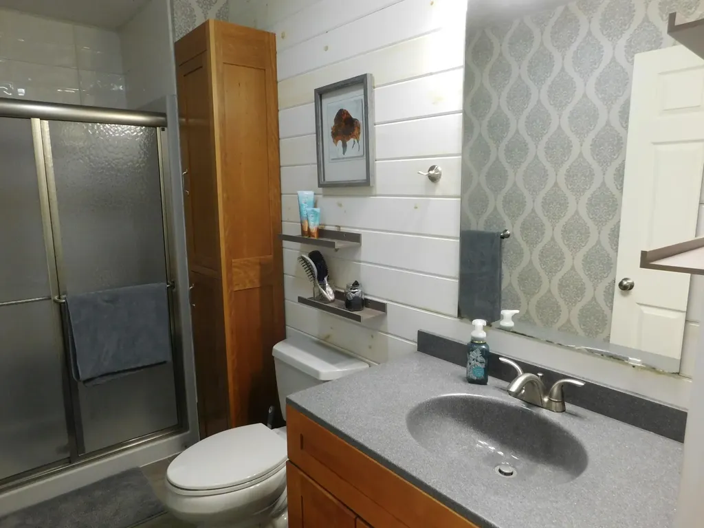2792 Hudson Road Hudson ME 04449