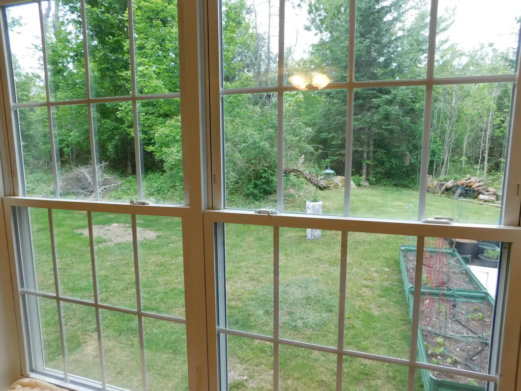 2792 Hudson Road Hudson ME 04449