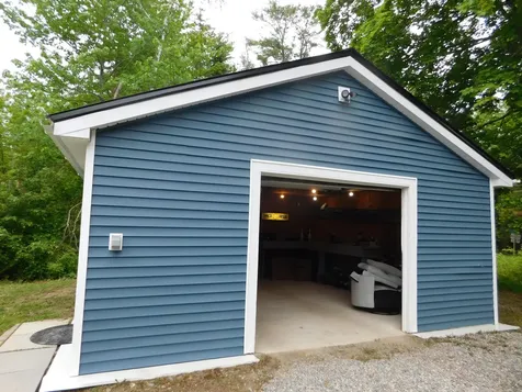 2792 Hudson Road Hudson ME 04449