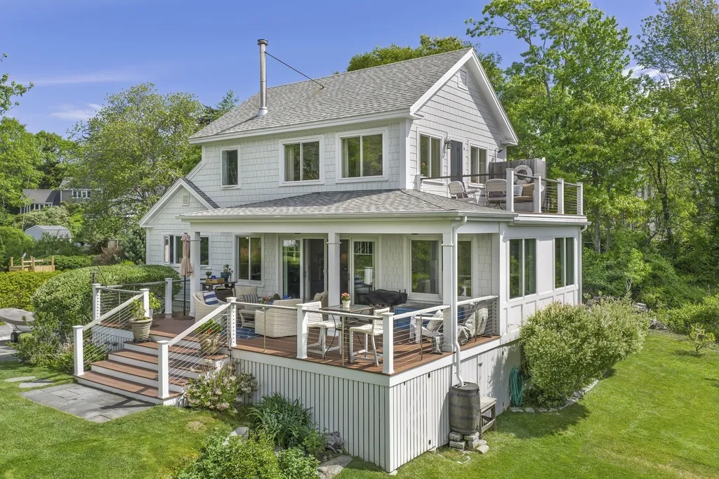 17 3rd Street Portland ME 04108