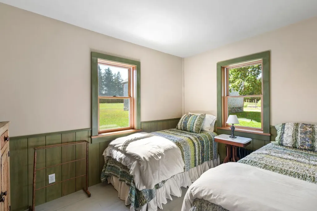 148 Waterman Farm Road North Haven ME 04853