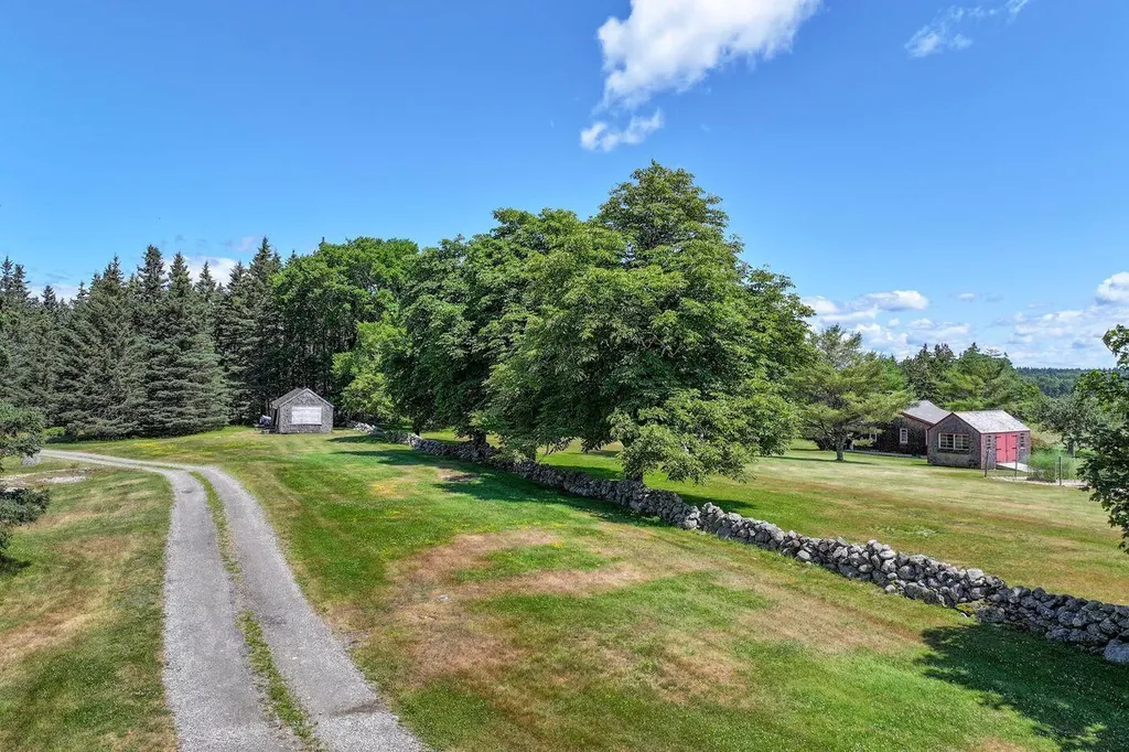 148 Waterman Farm Road North Haven ME 04853
