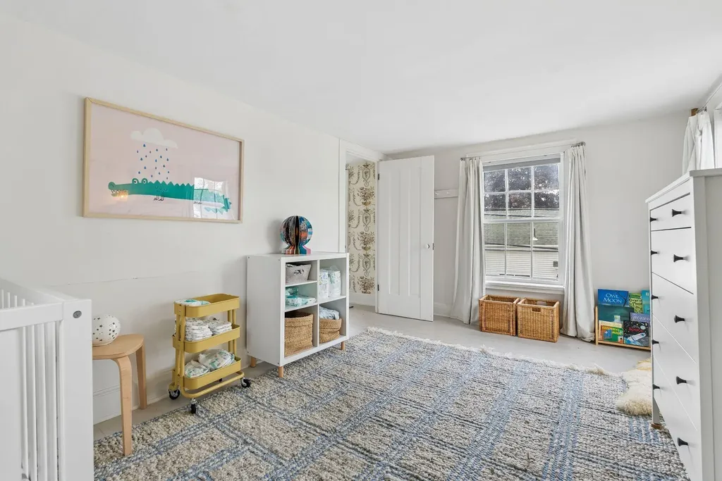 9 Bradbury Street Wiscasset ME 04578