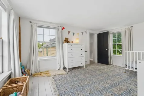 9 Bradbury Street Wiscasset ME 04578