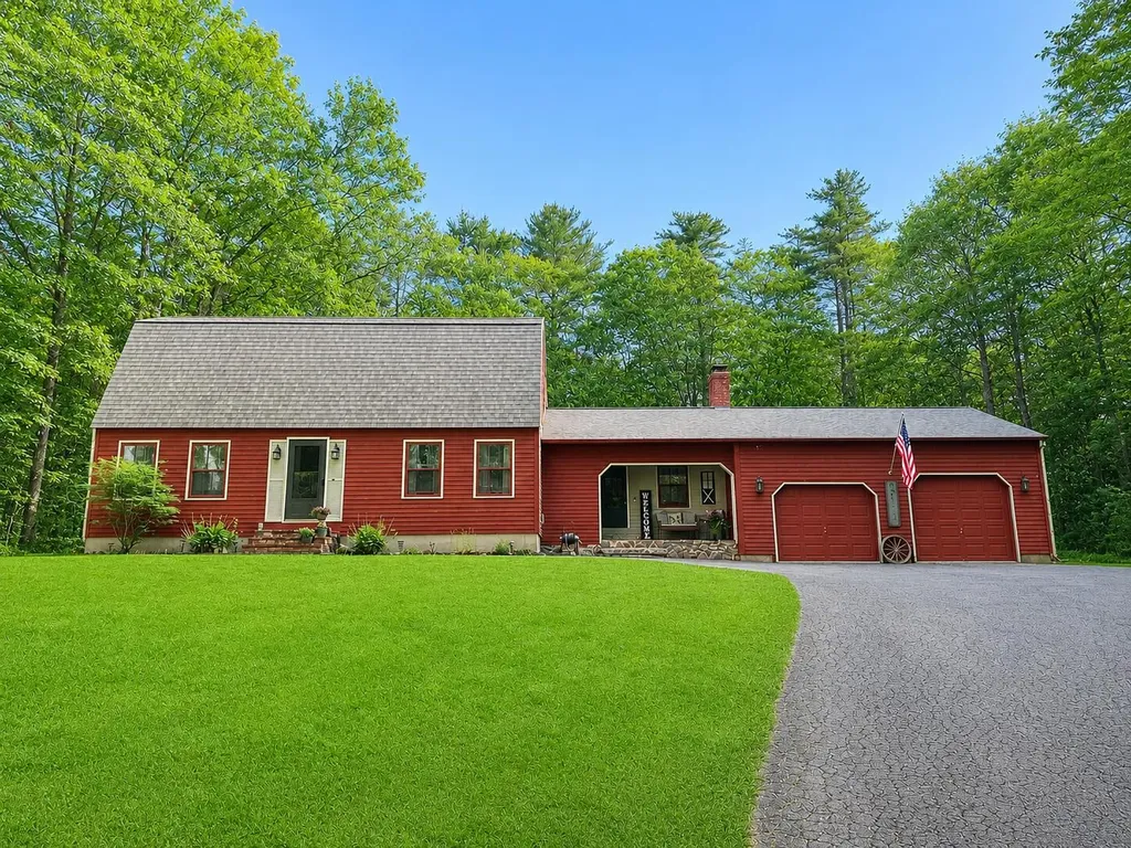 24 Gloria Street Gorham ME 04038