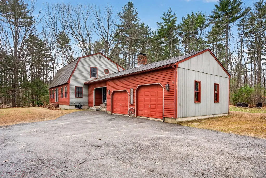 24 Gloria Street Gorham ME 04038