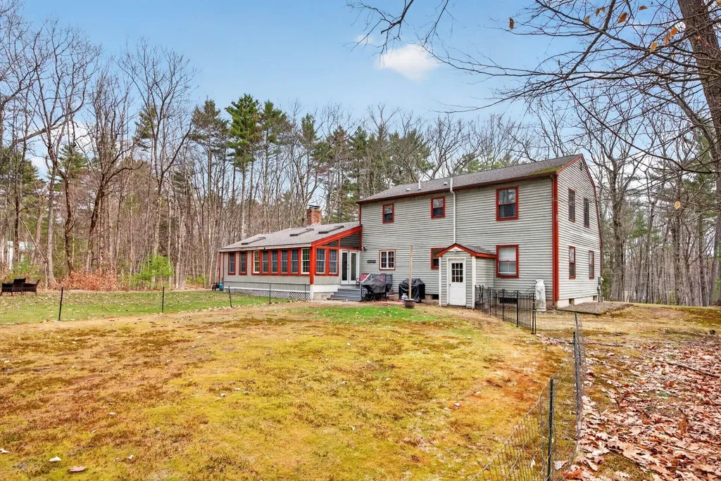 24 Gloria Street Gorham ME 04038