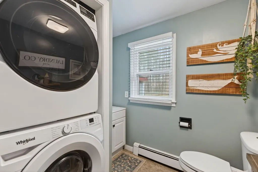 24 Gloria Street Gorham ME 04038