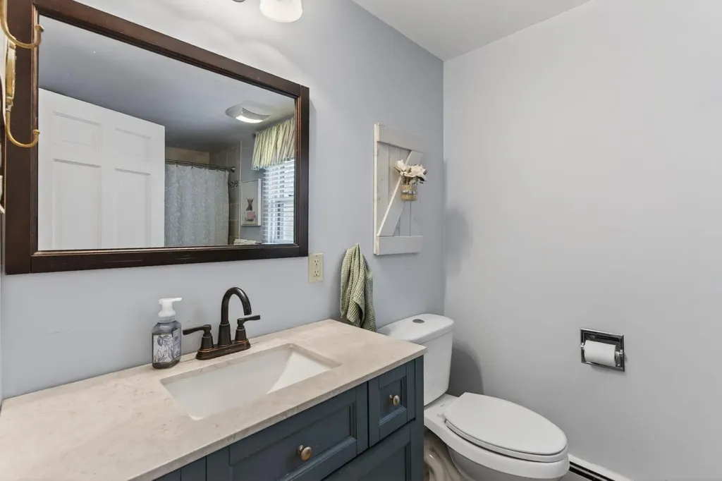 24 Gloria Street Gorham ME 04038