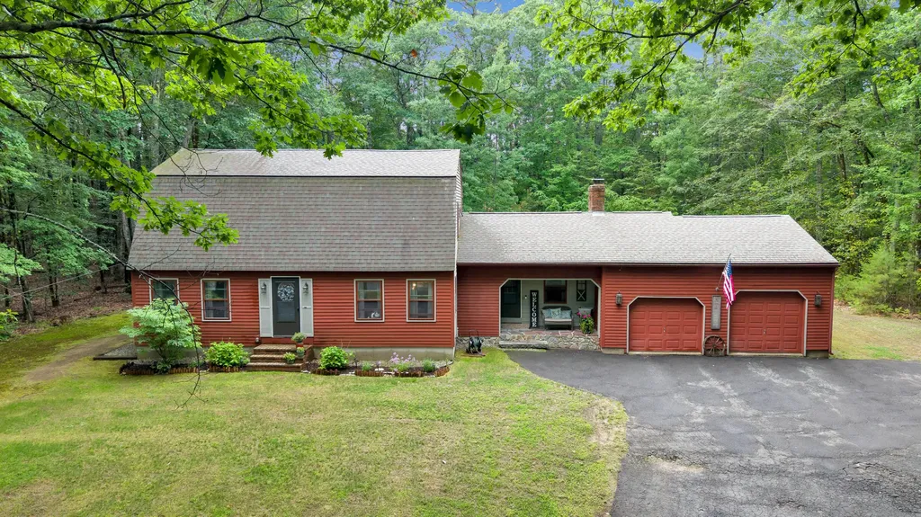24 Gloria Street Gorham ME 04038