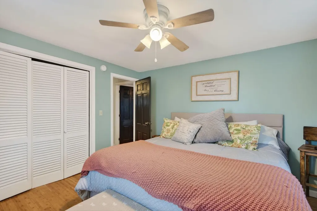 24 Gloria Street Gorham ME 04038