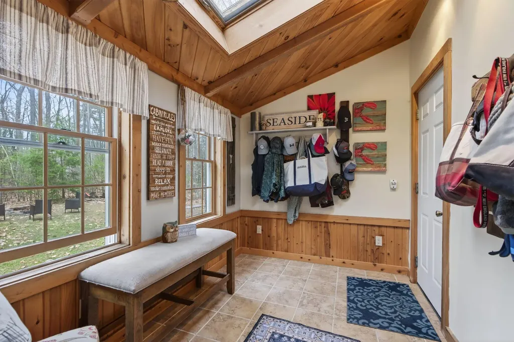 24 Gloria Street Gorham ME 04038