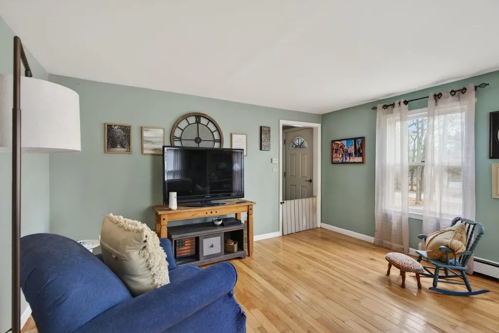 24 Gloria Street Gorham ME 04038