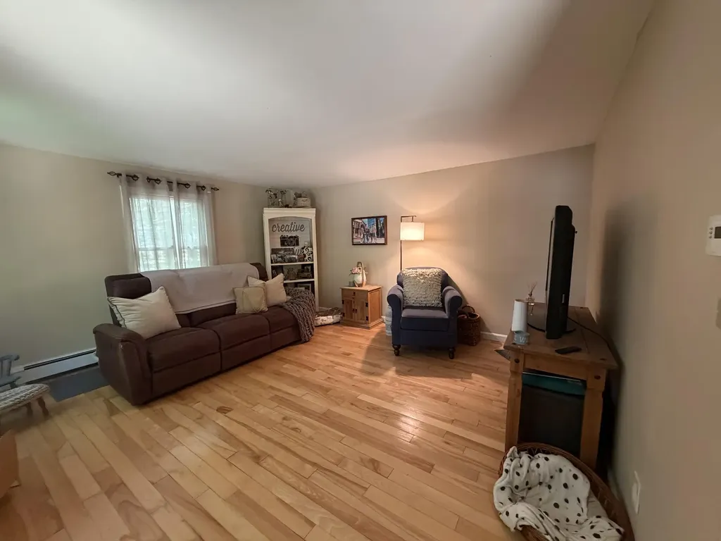 24 Gloria Street Gorham ME 04038