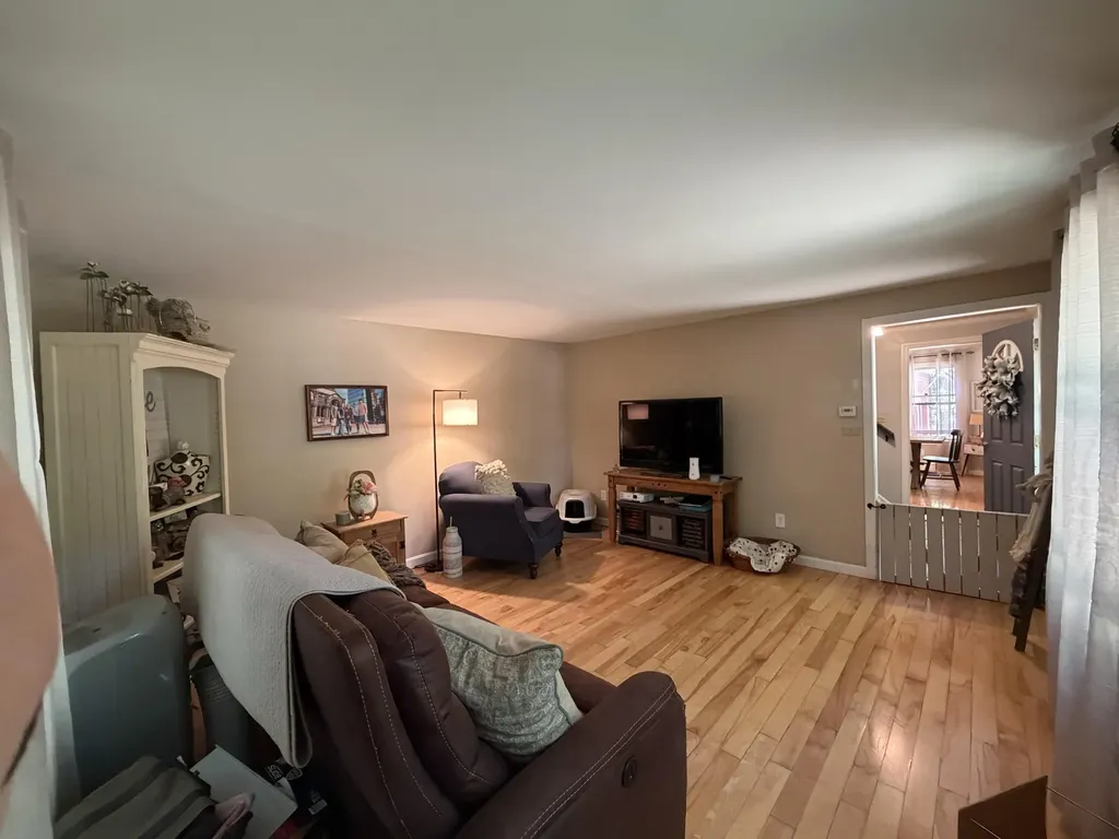 24 Gloria Street Gorham ME 04038