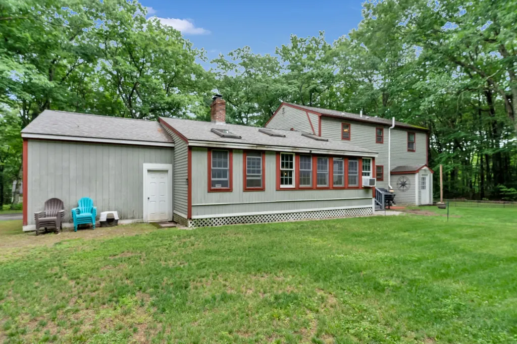 24 Gloria Street Gorham ME 04038