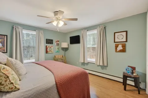 24 Gloria Street Gorham ME 04038