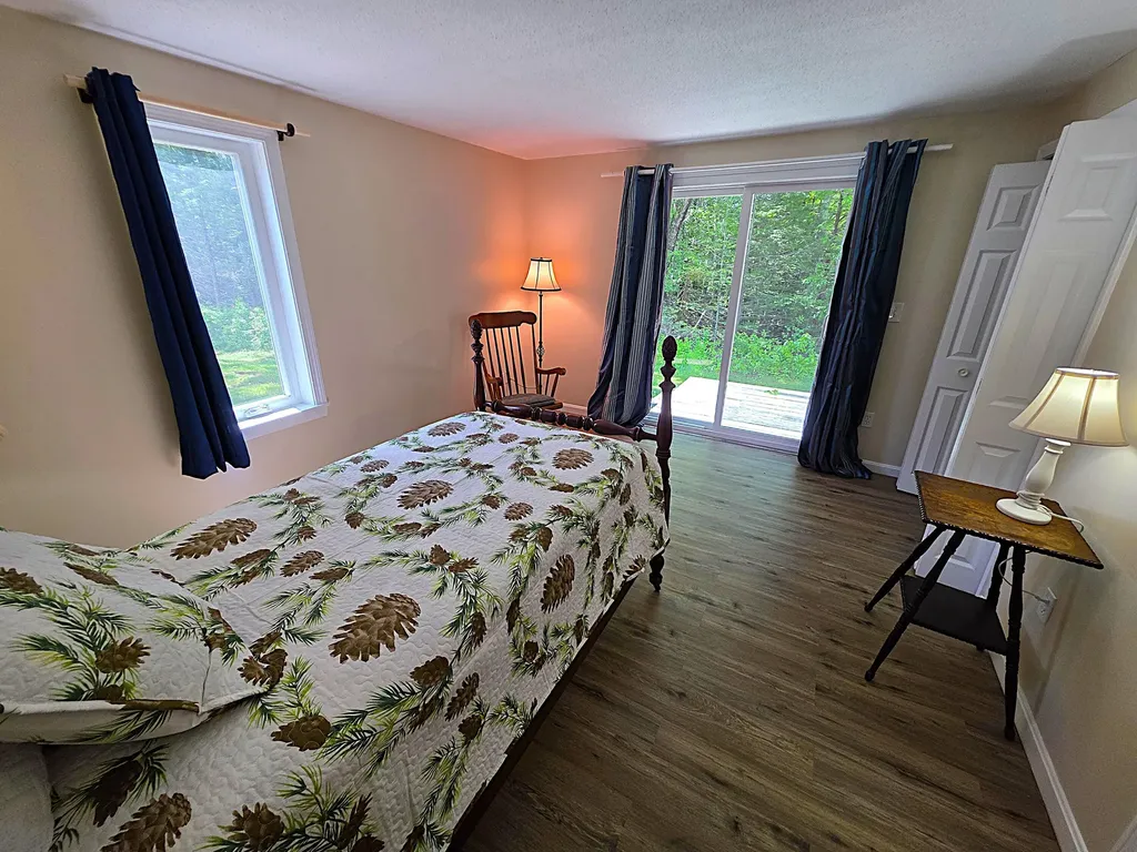 18 High Bluff Drive Kennebunk ME 04043