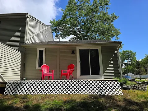 18 High Bluff Drive Kennebunk ME 04043