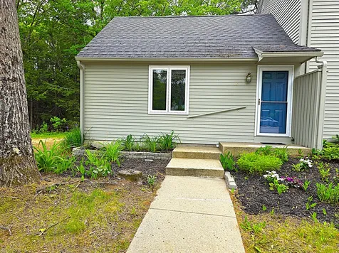 18 High Bluff Drive Kennebunk ME 04043