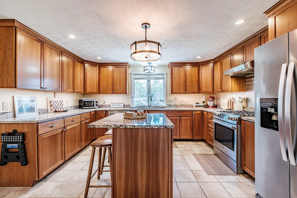366 Cape Road Hollis ME 04042