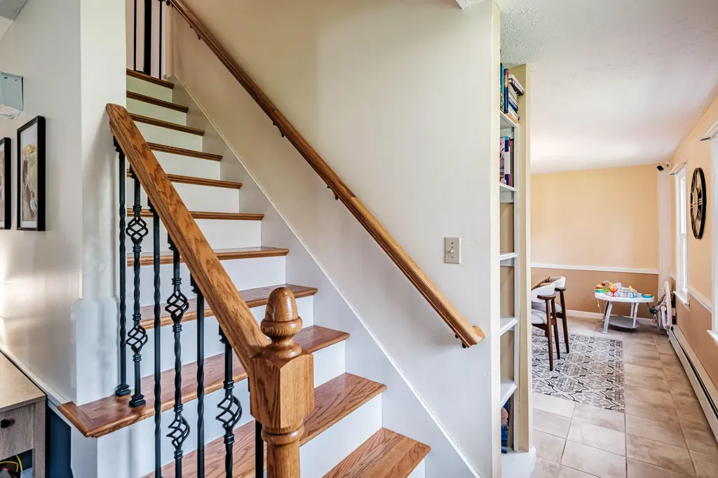366 Cape Road Hollis ME 04042