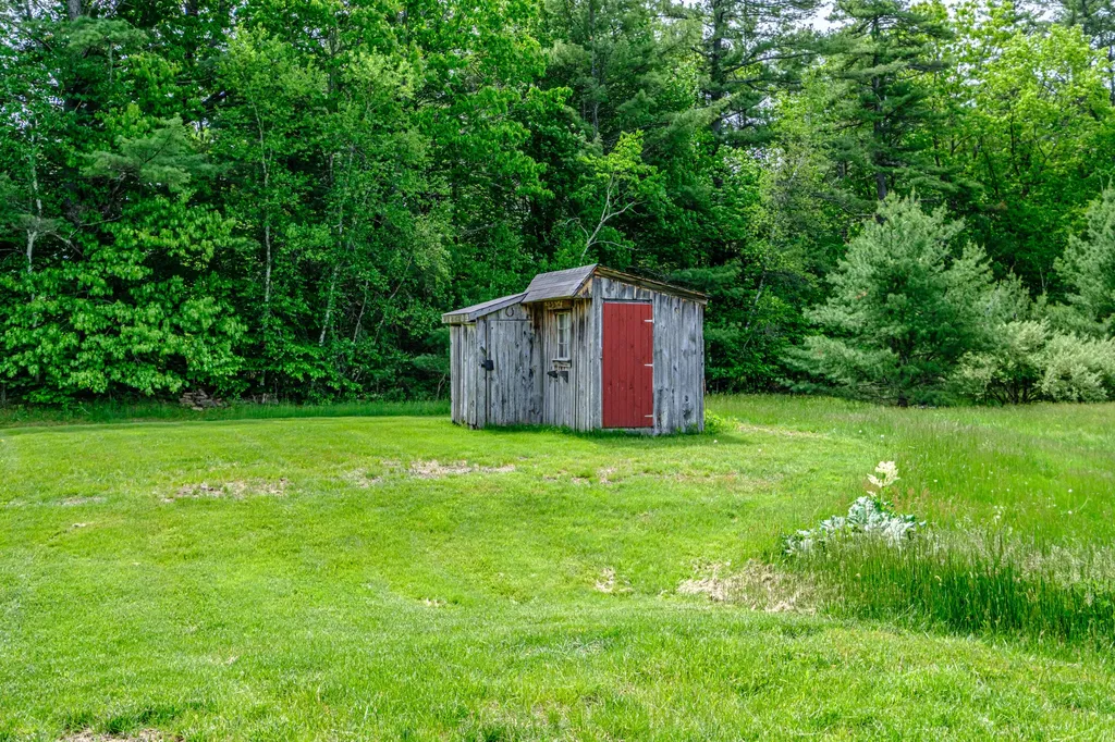 366 Cape Road Hollis ME 04042