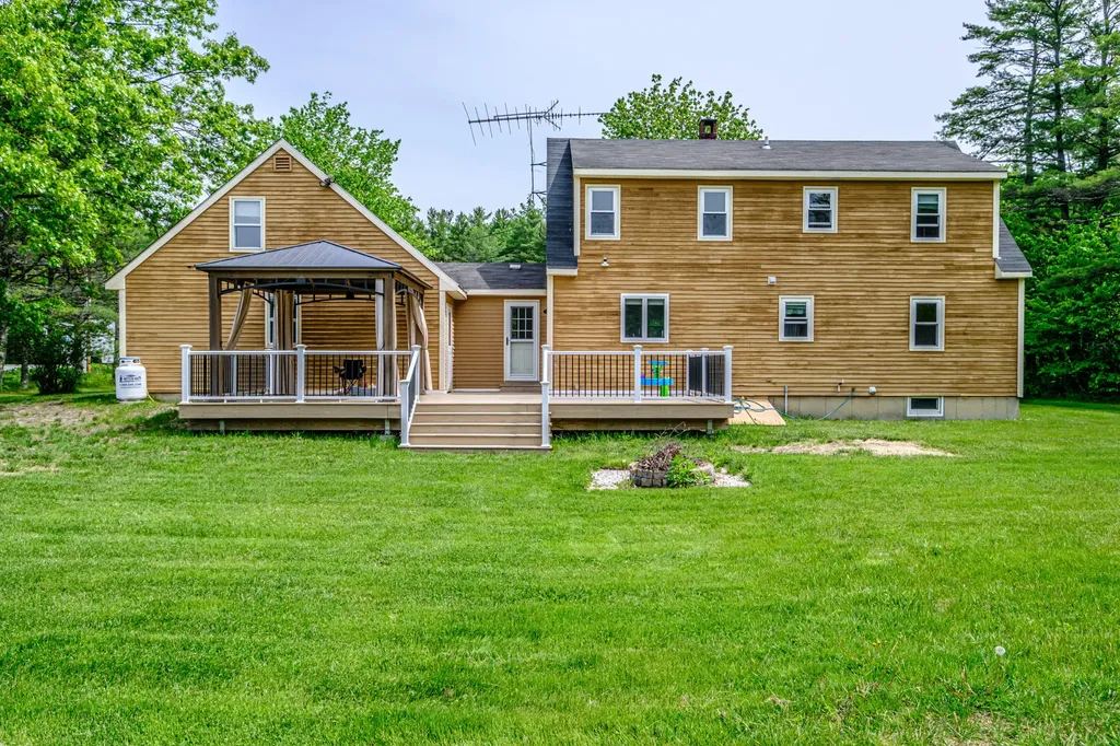 366 Cape Road Hollis ME 04042