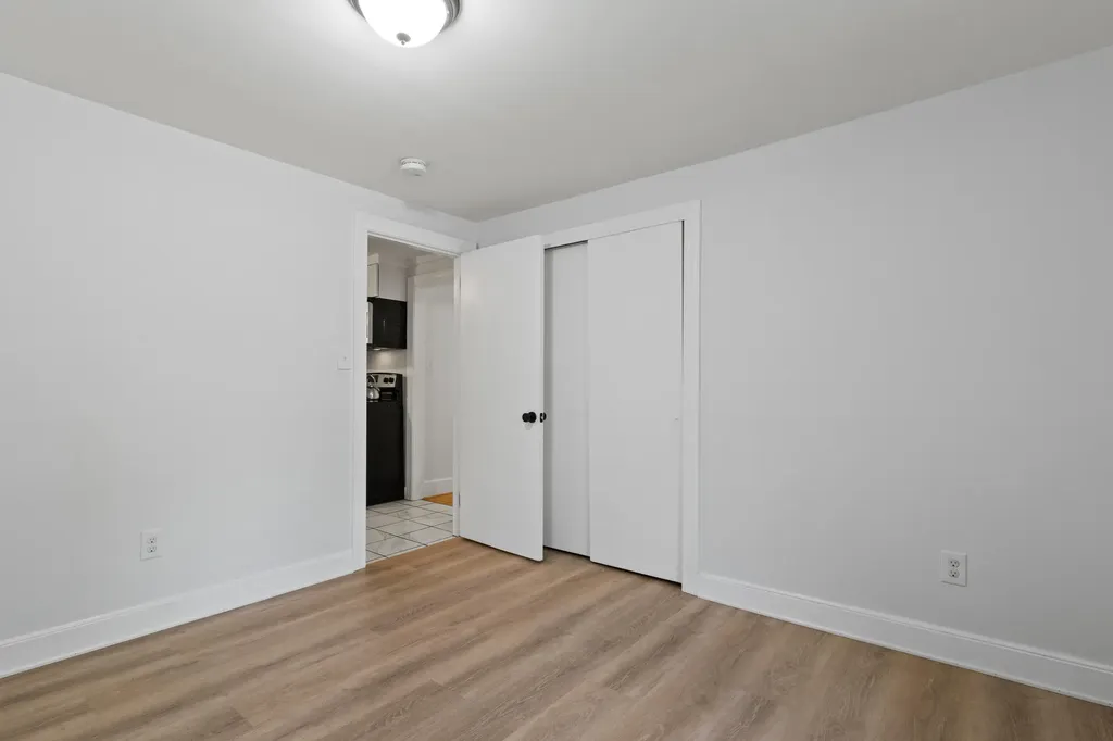 65 Middle Road Falmouth ME 04105