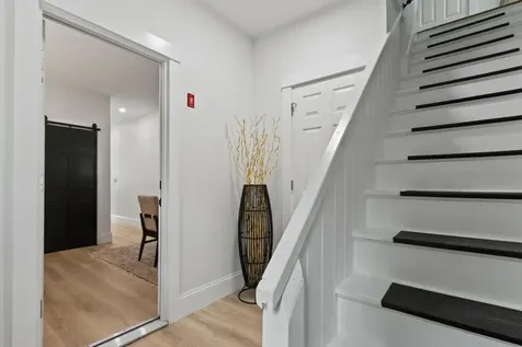 65 Middle Road Falmouth ME 04105