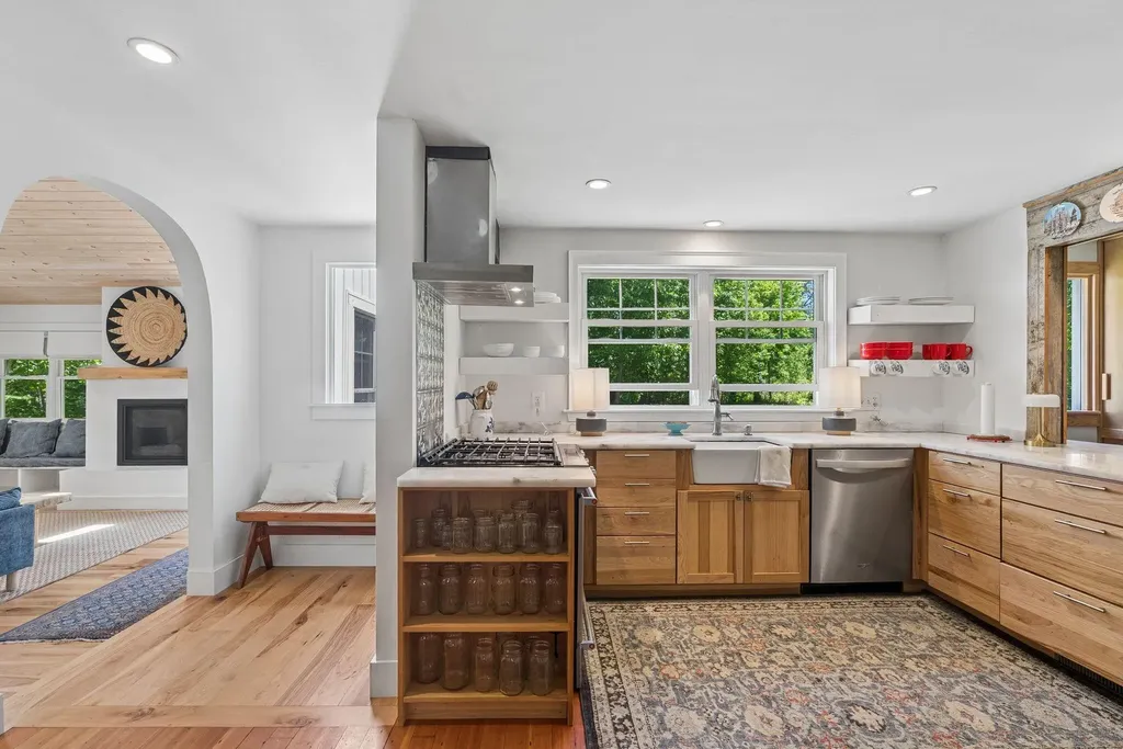 27 Glenhaven Circle E Saco ME 04072