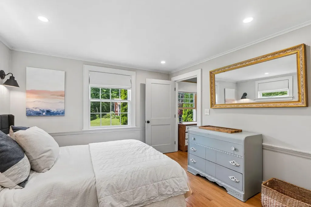 27 Glenhaven Circle E Saco ME 04072