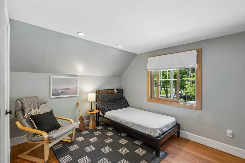 27 Glenhaven Circle E Saco ME 04072