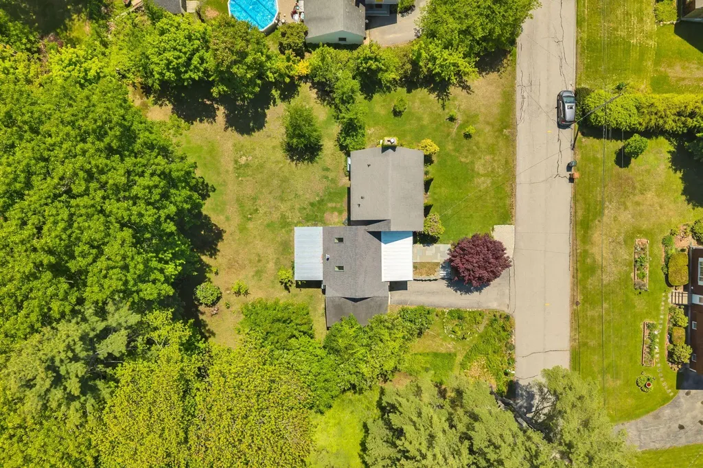 27 Glenhaven Circle E Saco ME 04072