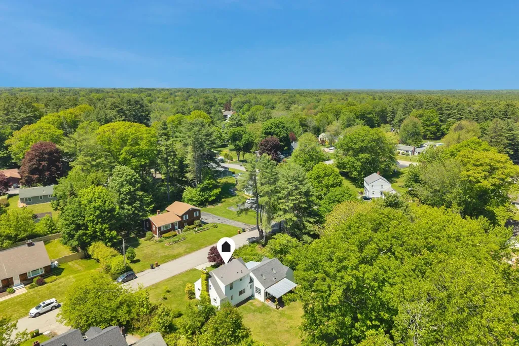 27 Glenhaven Circle E Saco ME 04072