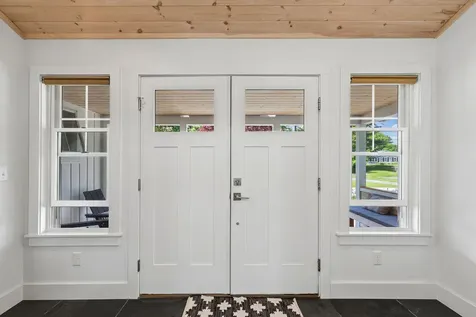 27 Glenhaven Circle E Saco ME 04072