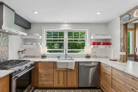 27 Glenhaven Circle E Saco ME 04072