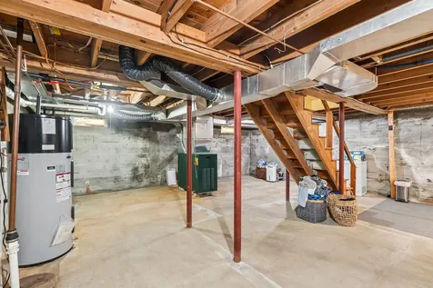 27 Glenhaven Circle E Saco ME 04072