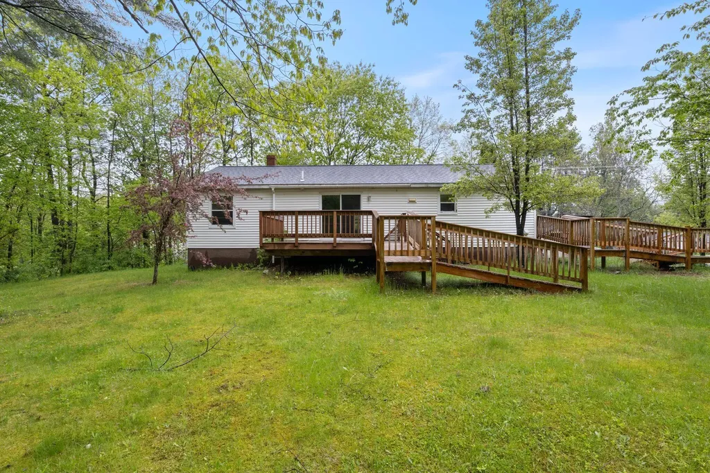 2040 Hotel Road Auburn ME 04210