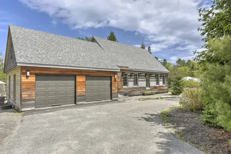 245 Lower Flying Point Road Freeport ME 04032